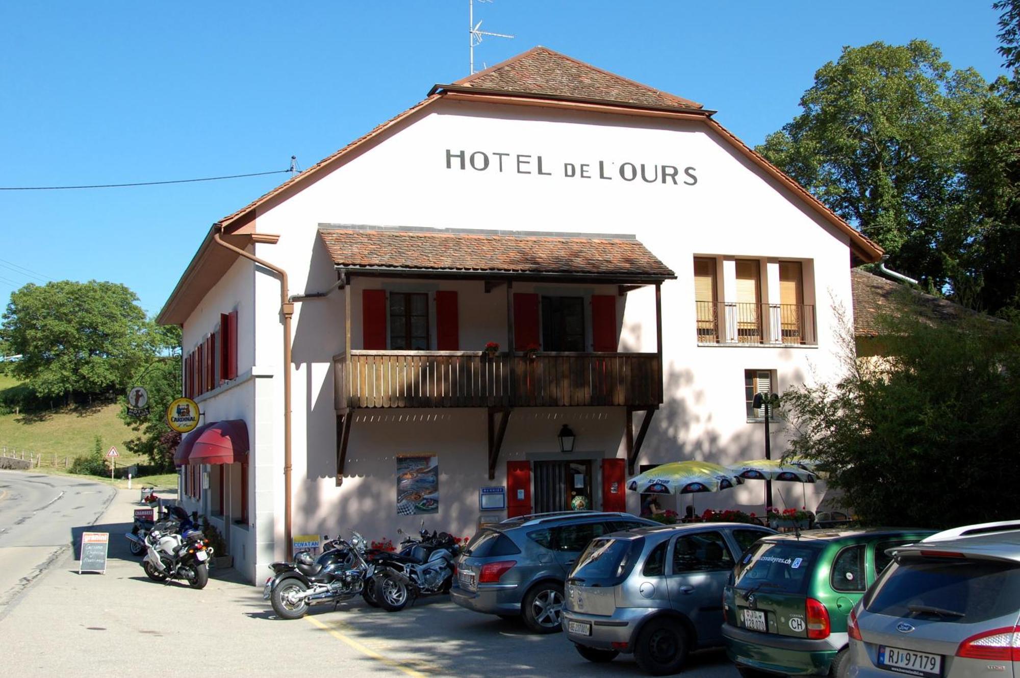 Hotel De L'Ours Vuiteboeuf Exterior photo