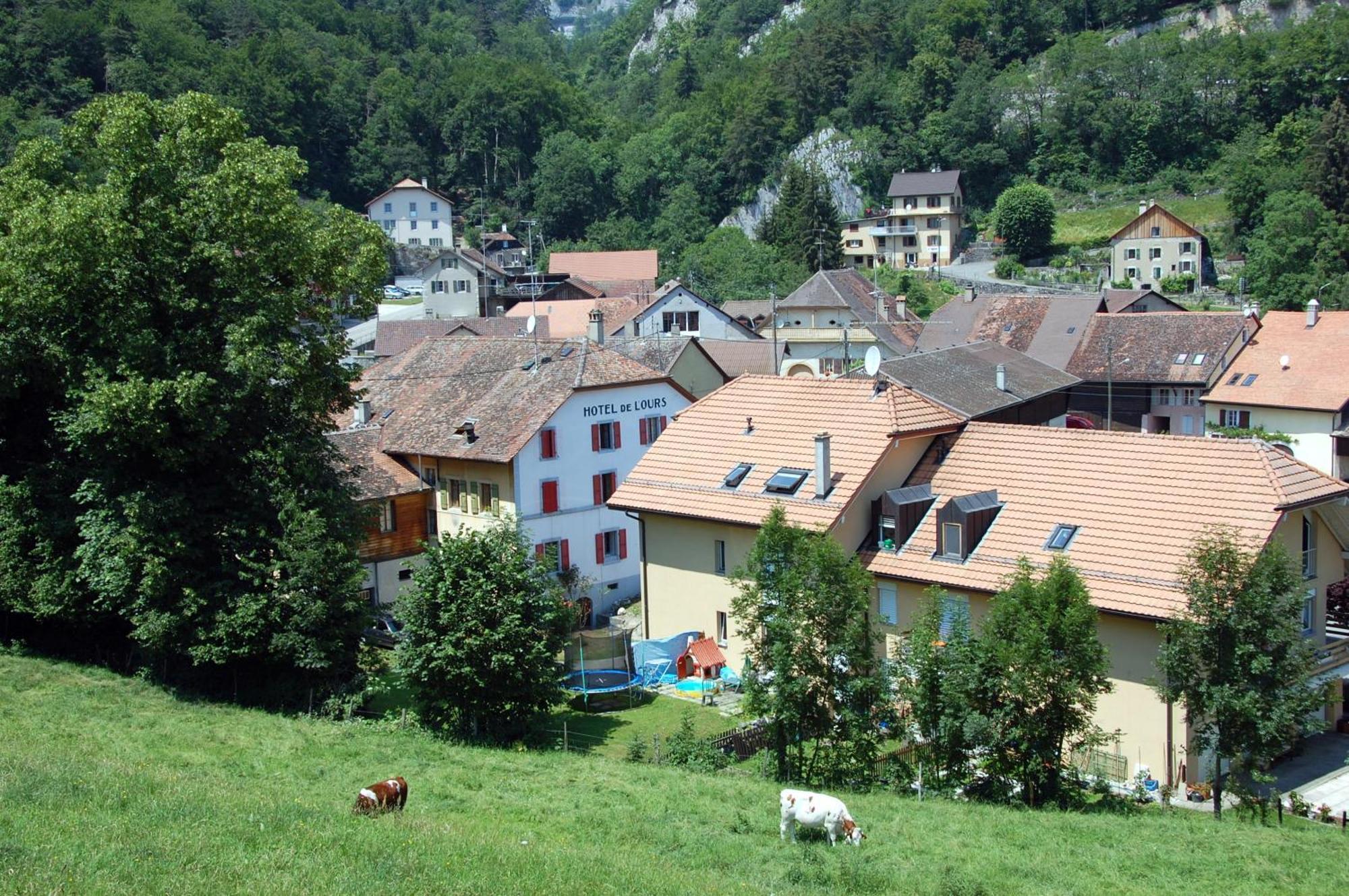 Hotel De L'Ours Vuiteboeuf Exterior photo